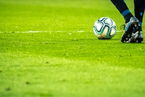皇马巴萨国家德比 比分2-1